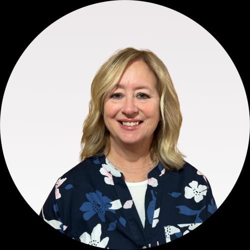 Headshot of Kelly Bracken, LCSW