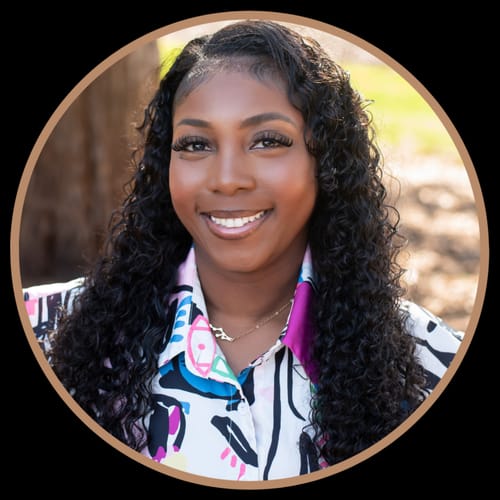 Headshot of Mercedes Yates-Jones, LCSW