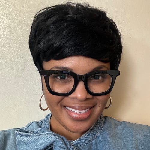 Headshot of Jana Elise Taylor, LCSW
