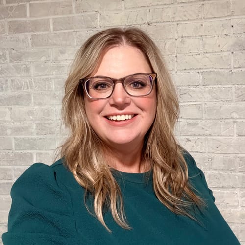 Headshot of Jennifer Greer, LCSW