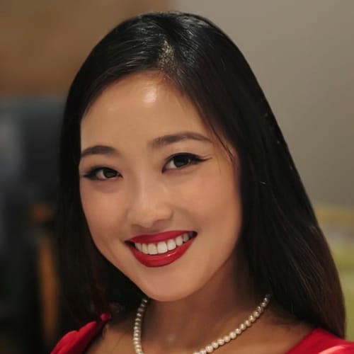 Headshot of Karen Ding, MD