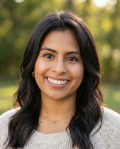 Headshot of Ashley Jiron, LMHC