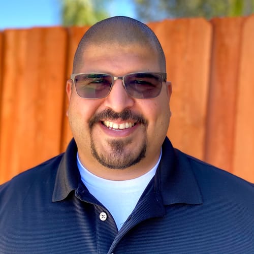 Headshot of Andrew Gonzalez, LMFT