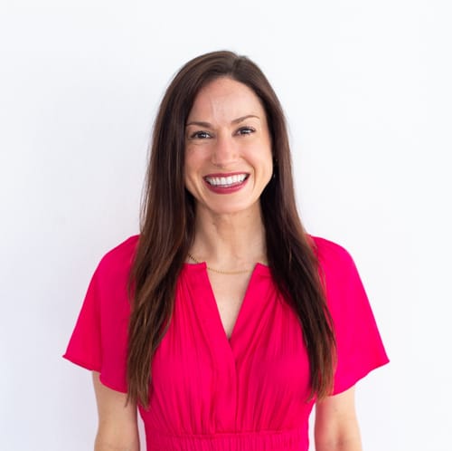 Headshot of Liz Sheehan, LPC