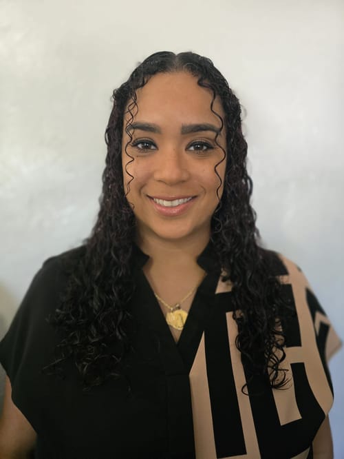 Headshot of Jessie Zamora, LMHC