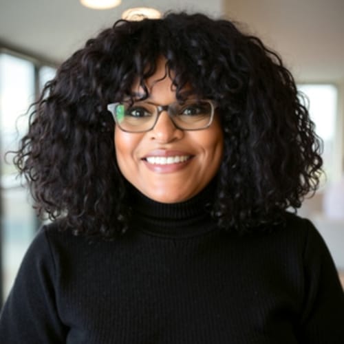 Headshot of Letticia Brown-Gambino, LPC
