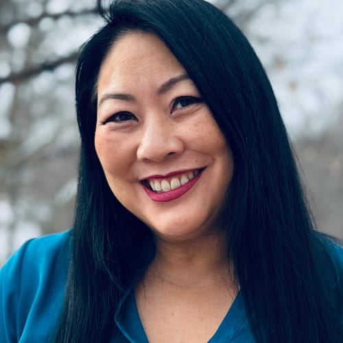 Headshot of Tracy "Lani" Takaki, LCPC