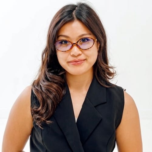 Headshot of Jasmine Maniti, NP