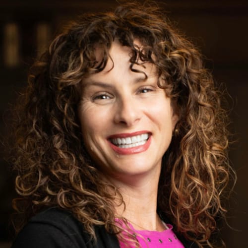 Headshot of Elizabeth Samet, LCSW