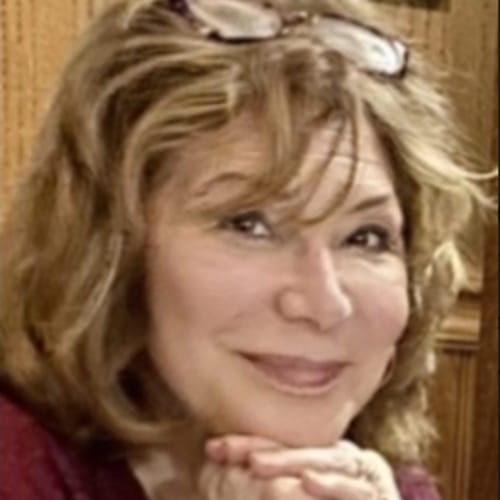 Headshot of Rita Diventi, LCSW