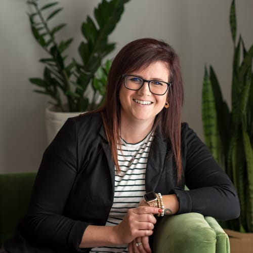 Headshot of Kendall Herr, LPC