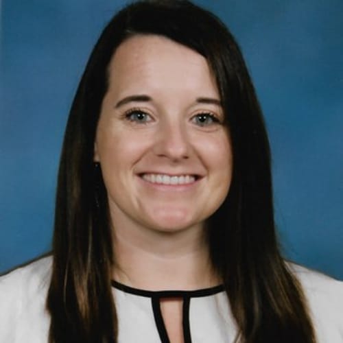 Headshot of Shannon Schell, LMHC