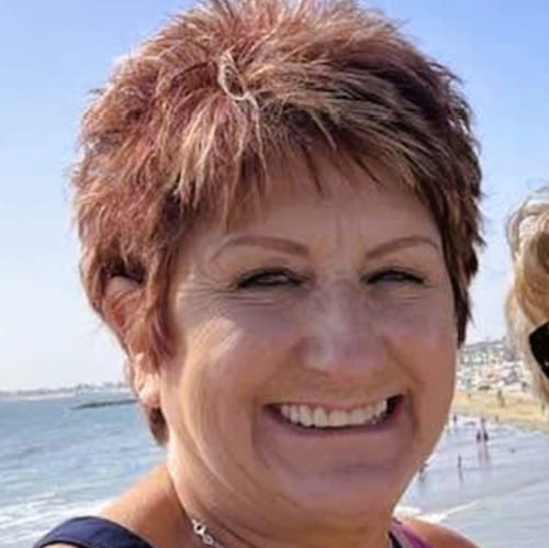 Headshot of Cynthia Bradford, LMFT