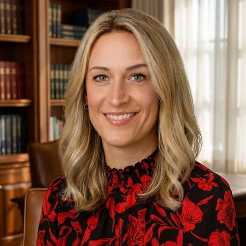 Headshot of Julia Buccini, LCSW
