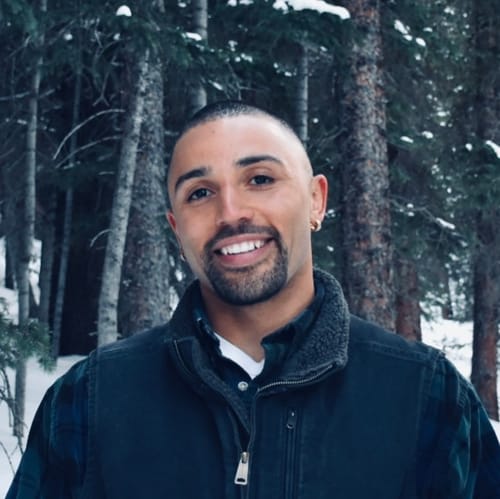 Headshot of Devon Edwards, LPC