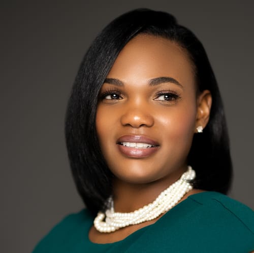 Headshot of Shronica Lewis, LPC