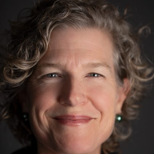 Headshot of Amy Elizabeth Gordon, M.A., L.M.H.C., LMHC