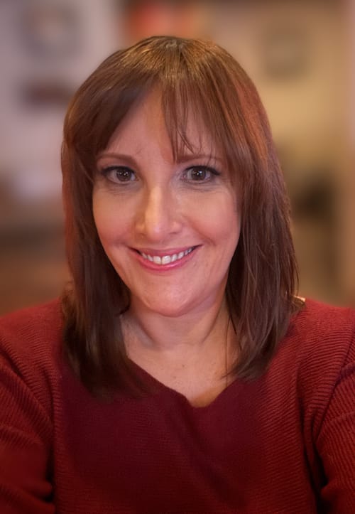 Headshot of Laura Del Tufo, LPC