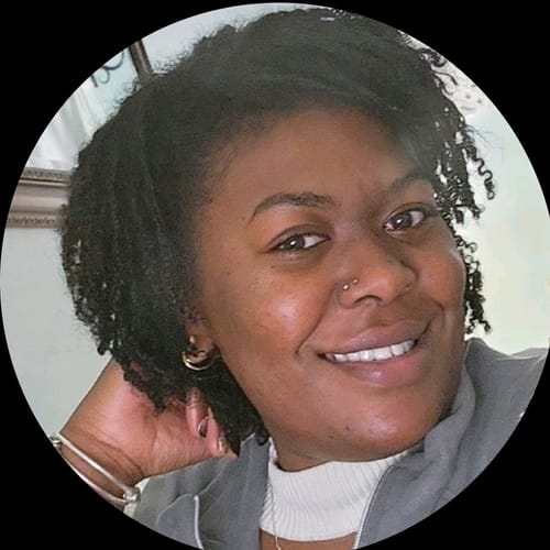 Headshot of Vanessa Williams, LPC