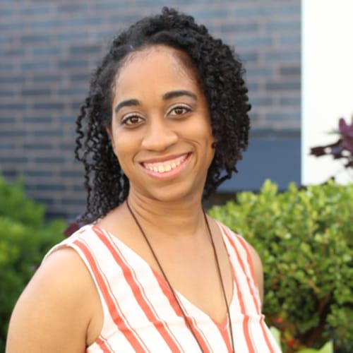 Headshot of Kamaryne Marshall, LPC