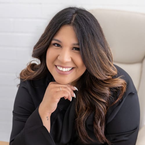 Headshot of Jennifer Covarrubias, LMFT