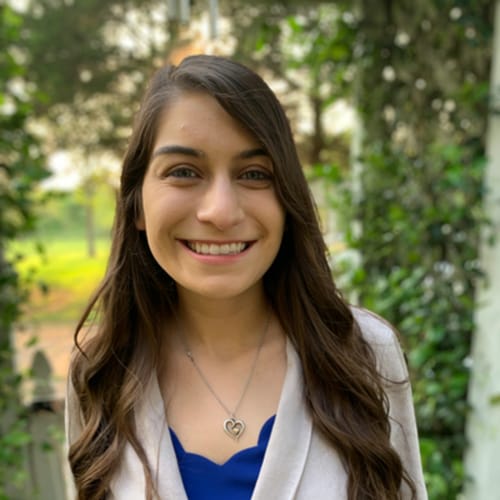 Headshot of Amber Ambriz, LPC