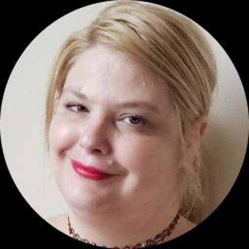 Headshot of Kara Riggott, LPC