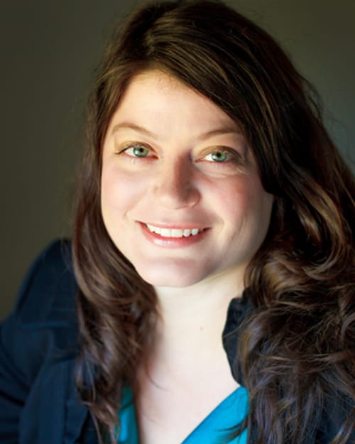 Headshot of Kelly Robinson, LPC