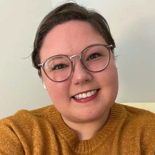Headshot of Allison Mills, LCSW