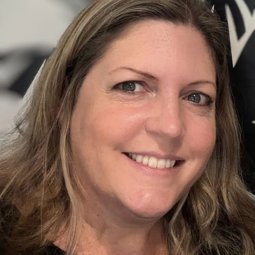 Headshot of Michelle Curry, LCSW