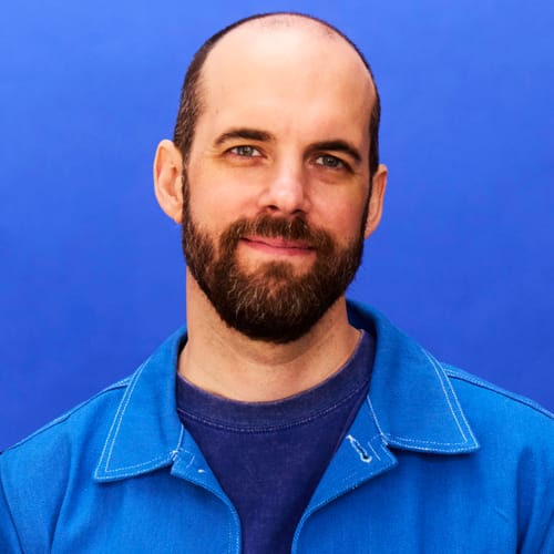 Headshot of Erik Gundel, LCAT
