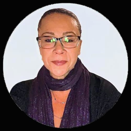 Headshot of Maria Antonelli, LMFT