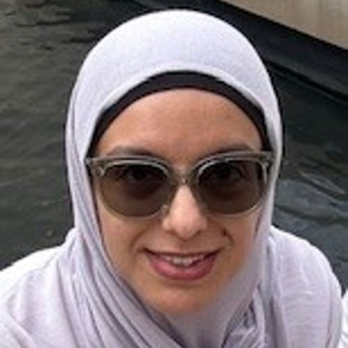 Headshot of Arwa Abdulmajid, LPC