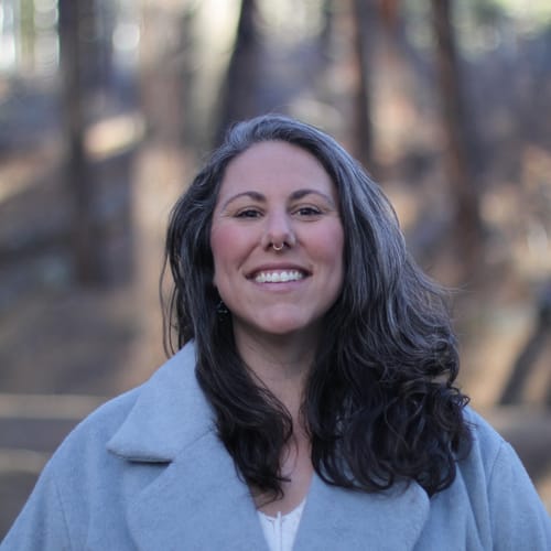 Headshot of Maggie Bernet, LPC
