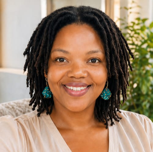 Headshot of Sheantay Royes, LCSW