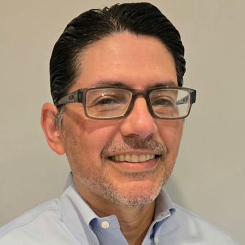Headshot of Rodolfo Morales, MD
