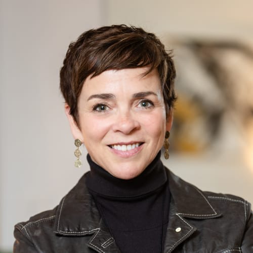 Headshot of Elaine Comerford, LCSW