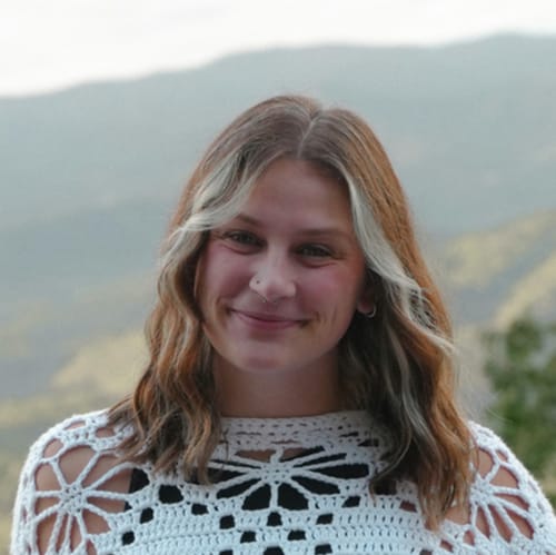 Headshot of Desiree Raub, LMHC