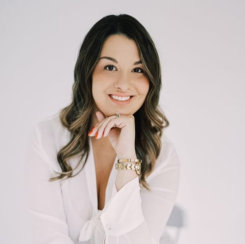 Headshot of Stefanie Dross, LCSW