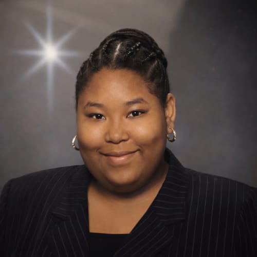 Headshot of RoShanda Jackson, LCSW
