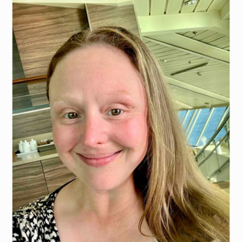 Headshot of Karen Glab-Bivens, LCSW_C