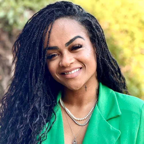Headshot of Shelby Rosemond-Gray, LPC