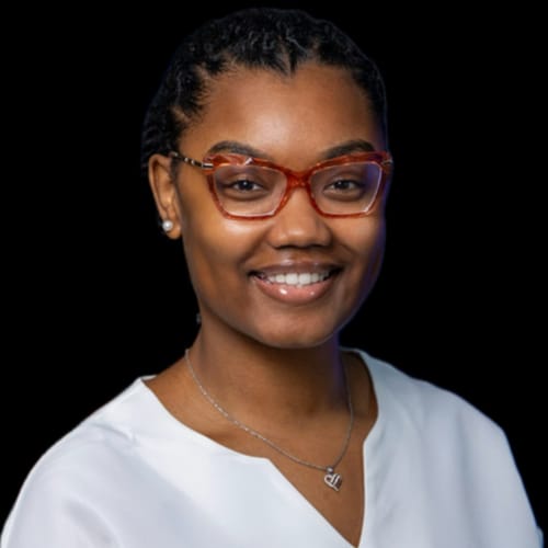 Headshot of Yerre'Elle Patton, LCSW