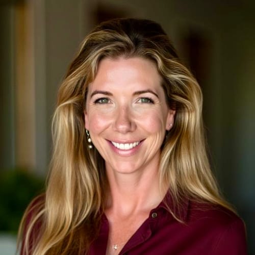 Headshot of Jessica Swauger, APRN