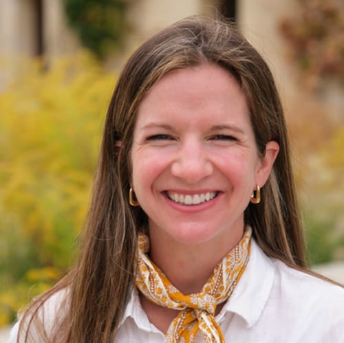 Headshot of Emily Lahoda, LPC