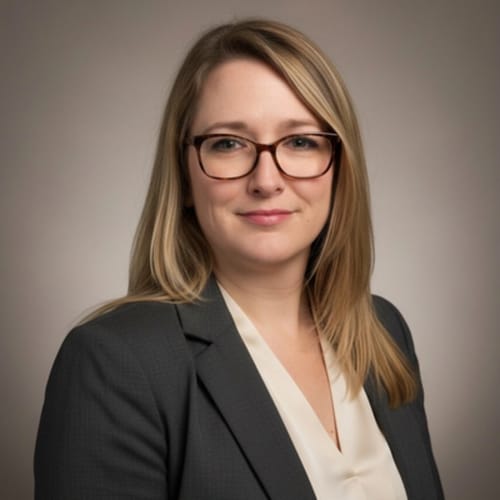Headshot of Julie Berosik, LMFT