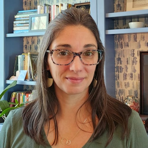 Headshot of Candace Park, LPC