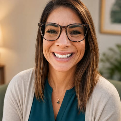 Headshot of Nicole Markealli, LMHC
