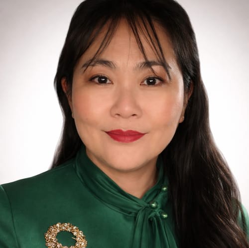 Headshot of Monique Siswoyo, LCSW