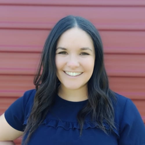 Headshot of Vanessa Almodovar, LCSW